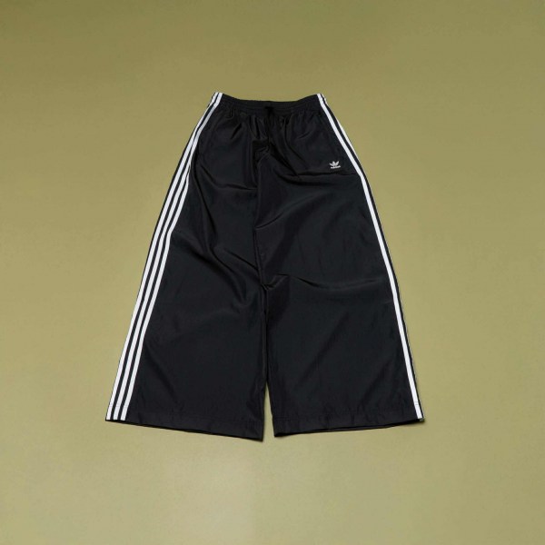 523468885_1565814317725811_2689755095996292036_n