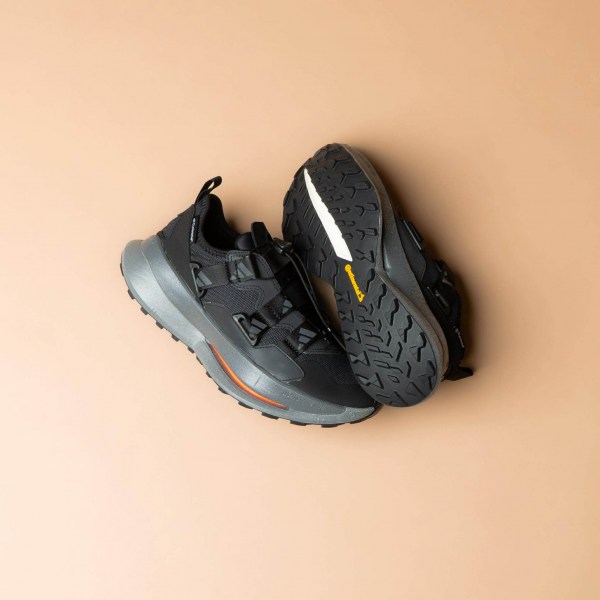 590269603_1300695905403833_8000807747964855224_n